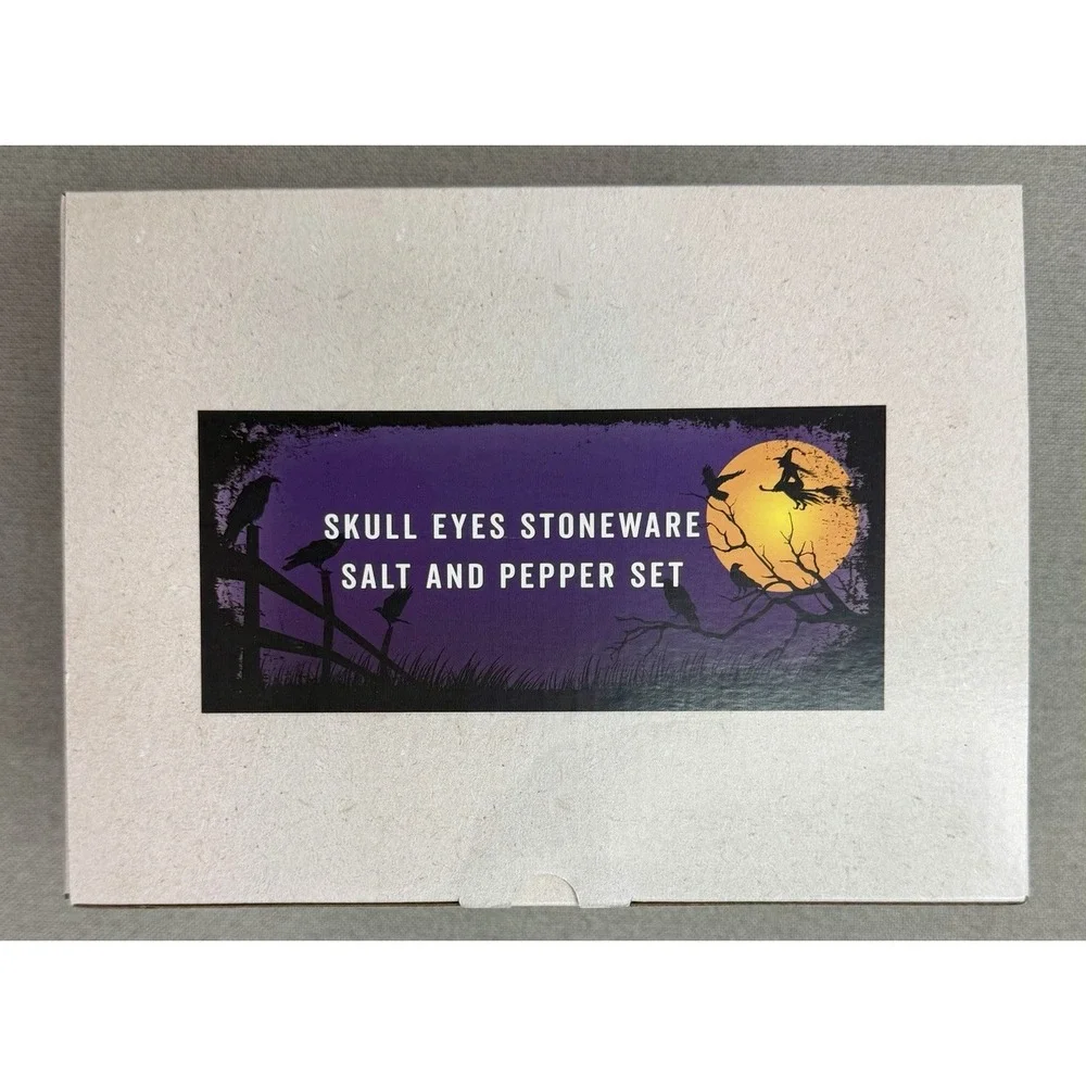 Cracker Barrel Skull Eyes Stoneware‎ Salt Pepper Shaker Set Halloween Goth NIB